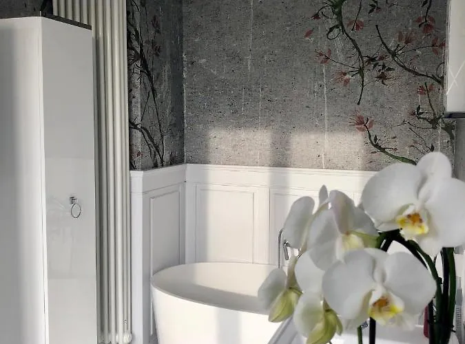 Apartman Luxus 5 Zi-wohnung + Balkon In Top-lage Ffm+klima *