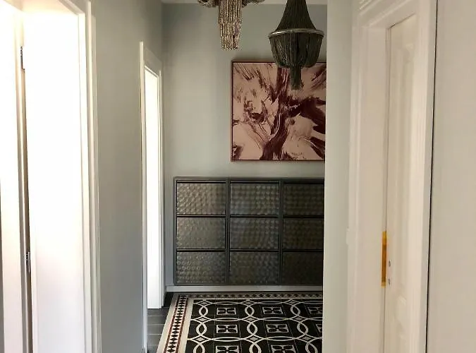 Apartament Luxus 5 Zi-wohnung + Balkon In Top-lage Ffm+klima *