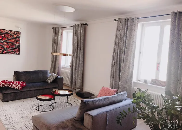Luxus 5 Zi-wohnung + Balkon In Top-lage Ffm+klima Apartman *