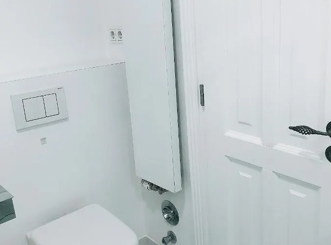 Luxus 5 Zi-wohnung + Balkon In Top-lage Ffm+klima * Frankfurt am Main