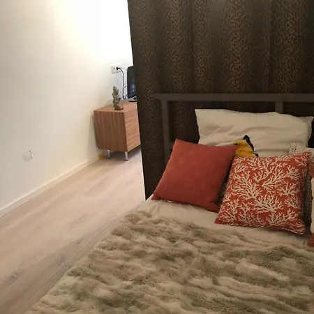 Luxus 5 Zi-wohnung + Balkon In Top-lage Ffm+klima *